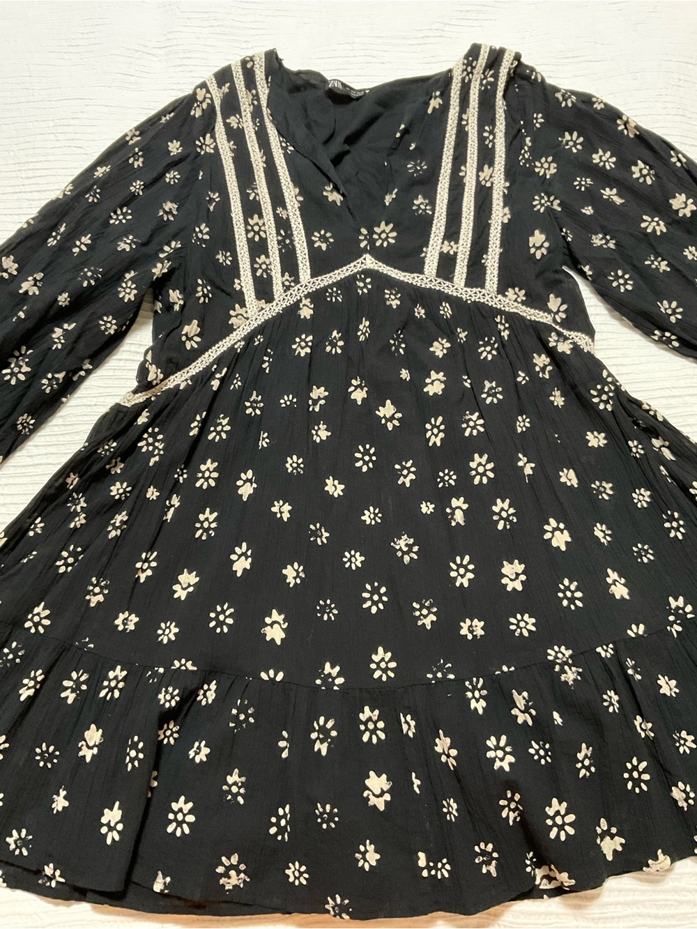 Zara Black Dress with Cream Floral Lace Trim - Long Sleeve